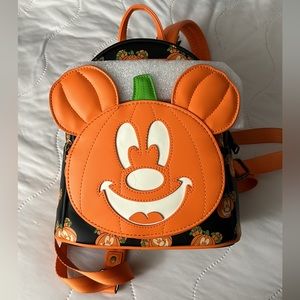 Glow in the Dark Mickey Pumpkin Halloween Loungefly Backpack